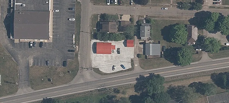 404 Cabin Rd