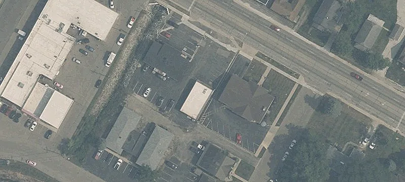1354 Main St