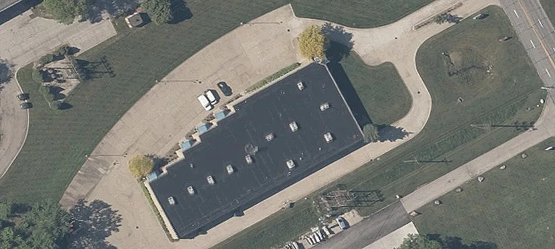 32300 Aurora Rd