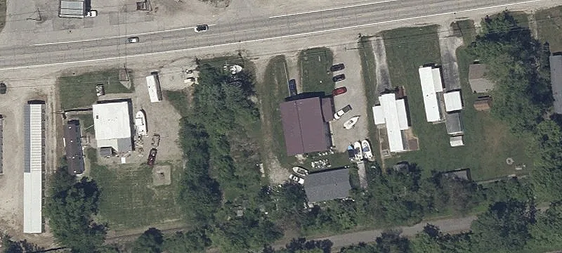 1450 Lakeshore Dr