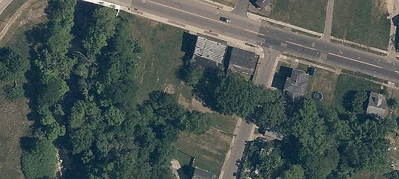 1654 Tuscarawas E St
