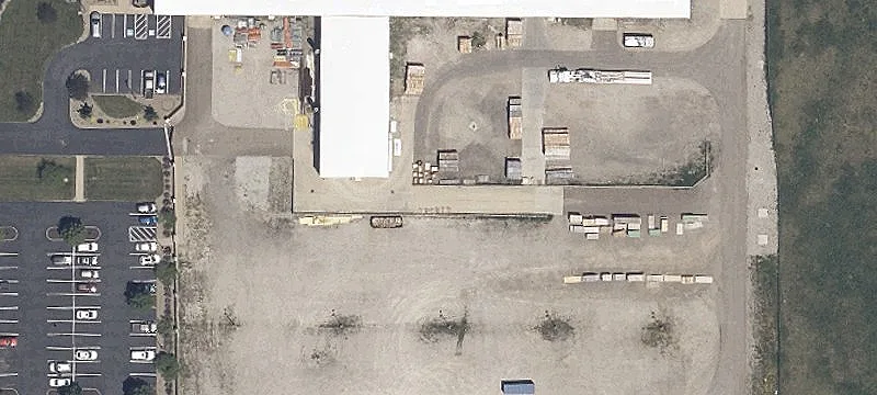 899 Venture Blvd