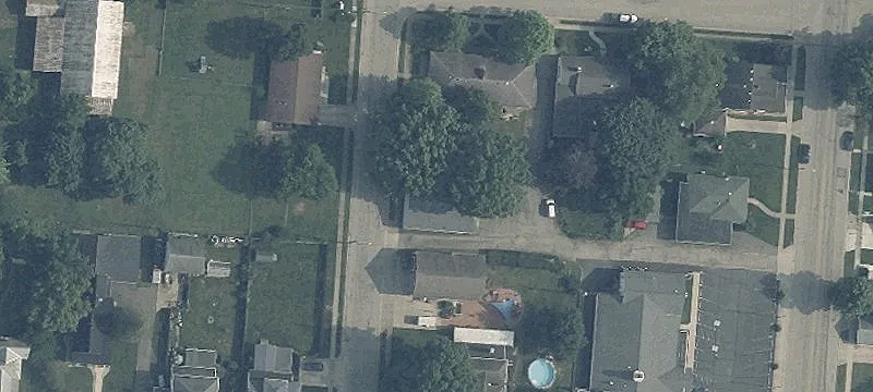 108 Henry St