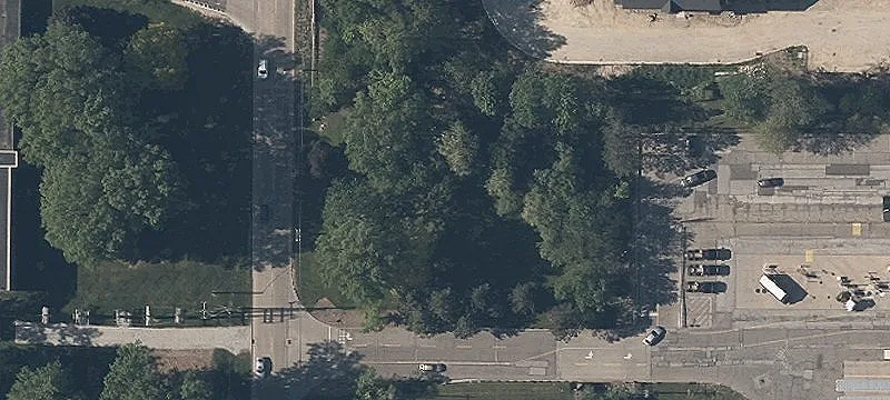 323 Bishop Rd