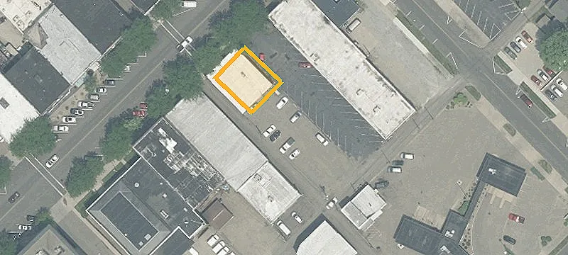 214 3rd St