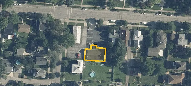 109 Lincoln Ave