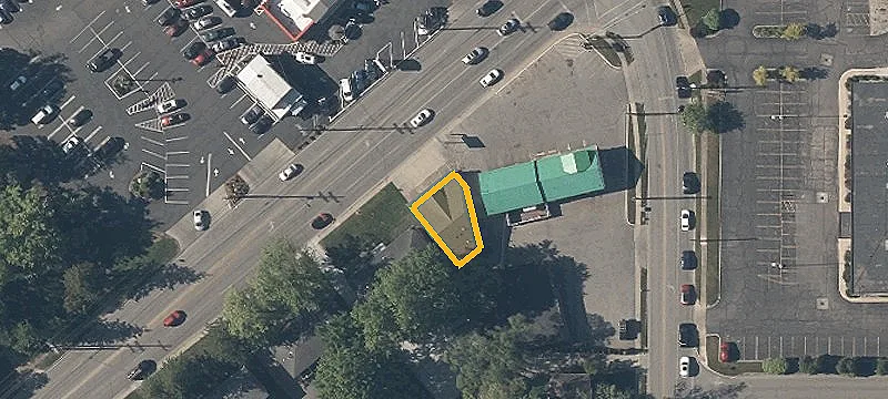 610-612 Graham Rd
