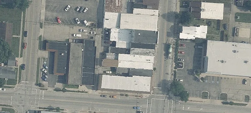 129 Main St