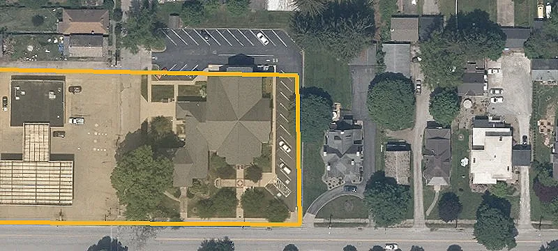 315 Lincoln Way