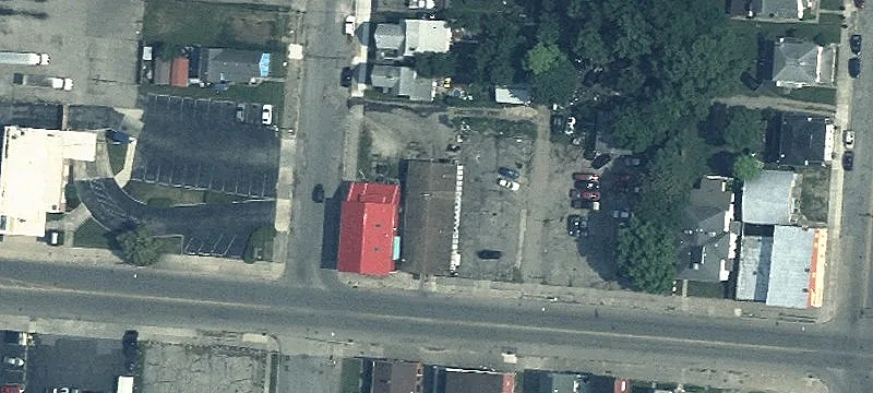 824-826 Main St