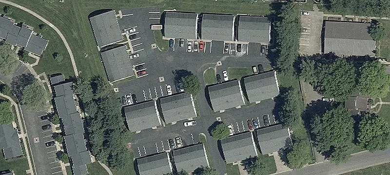 596 Glenbrook Dr