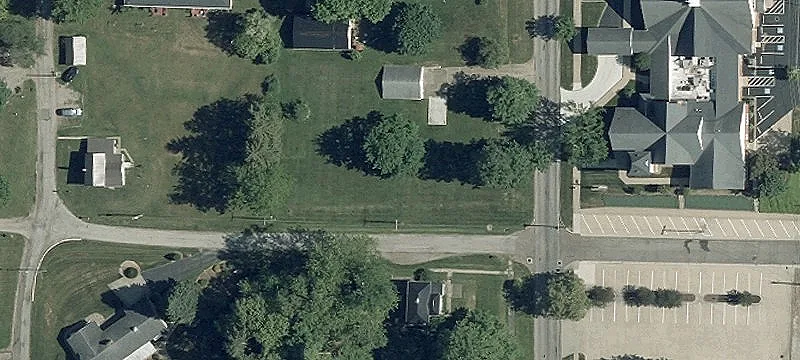 Main St