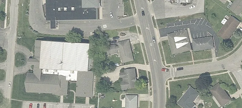 1335 Rosehill Rd