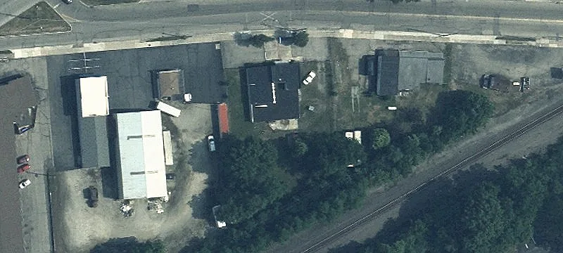 2107 Main St