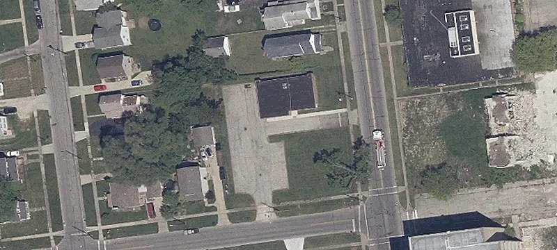1930 Reid Ave