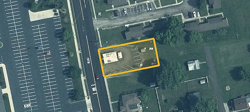 320 Main St