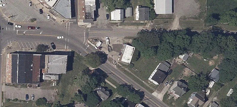 11 Trux St