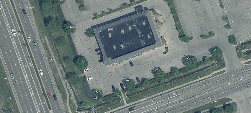 1040 Polaris Pkwy