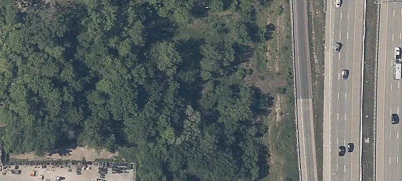 Westlawn Rd