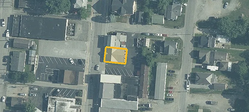 122 Main St