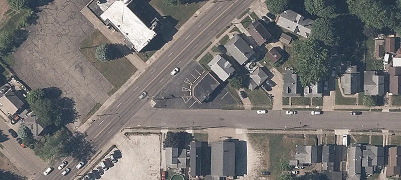 373 Wooster N Rd
