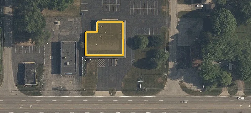 7438 Airport Hwy