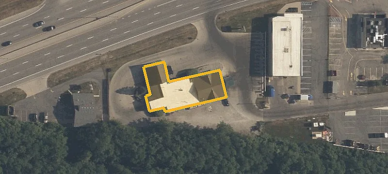6911 Airport Hwy