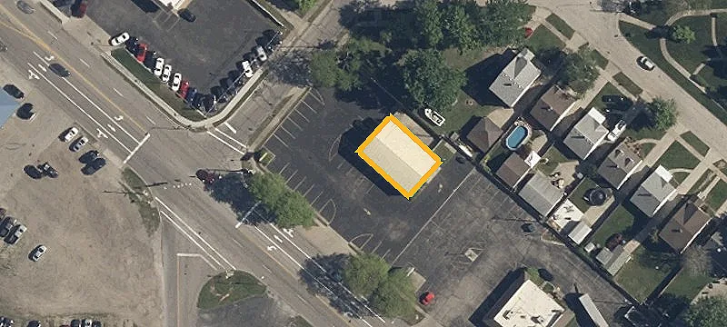 2305 Woodville Rd