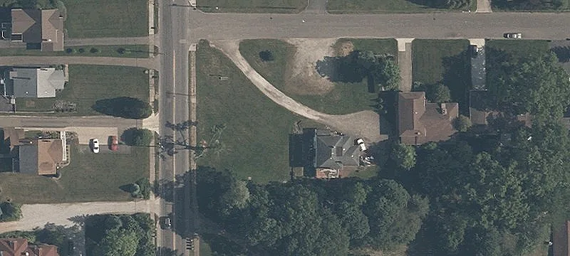 2820 Un Ave