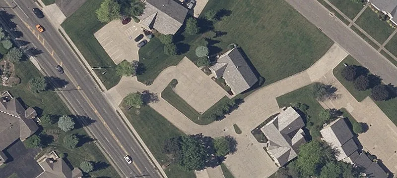 1221st S Trimble Rd