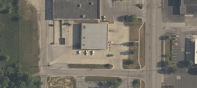 892 Main St
