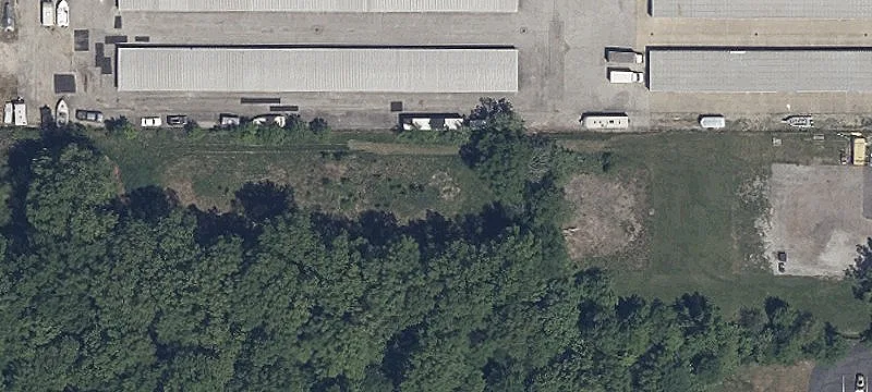 1010 Ctr Rd