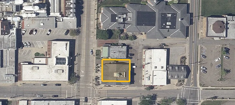 220 Main St