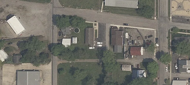 129 3rd St