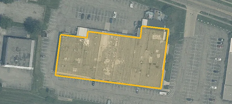 906 Watertower Ln, Unit 930