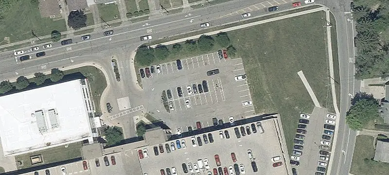 401 Ewing St