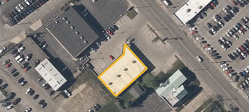 336 Broadway Ave