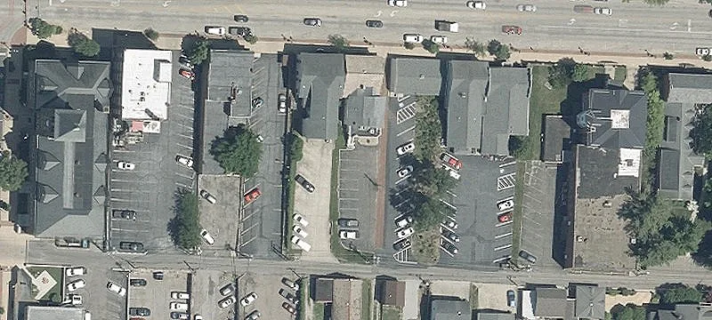 132 Main St