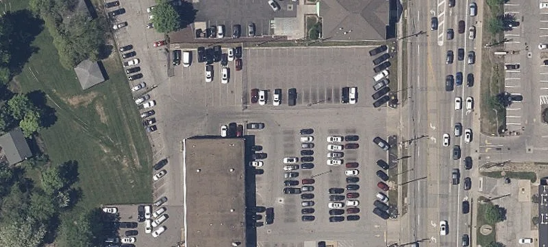 14000 Pearl Rd
