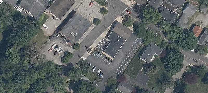 202 Main St