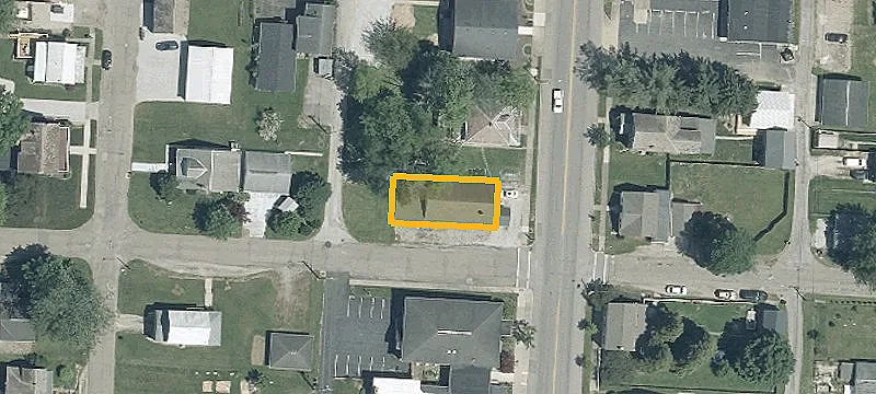 121 Main St