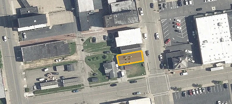 210 Main St