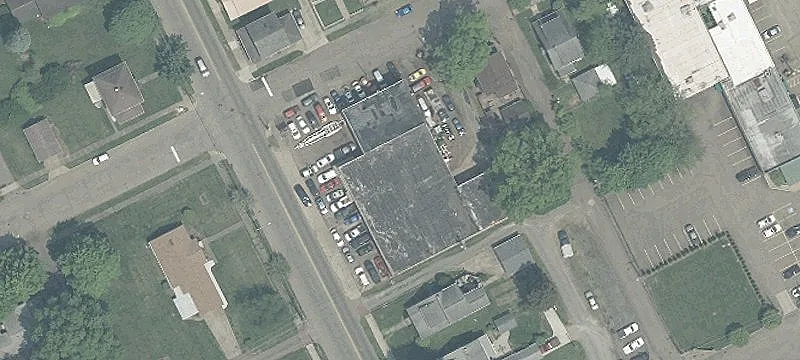 705 Tuscarawas Ave