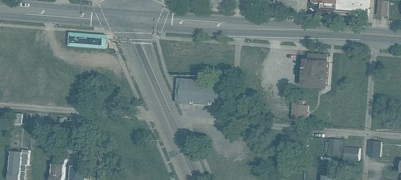 610 Central Ave