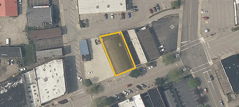 216 Main St