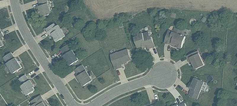 234 Dickens Ct