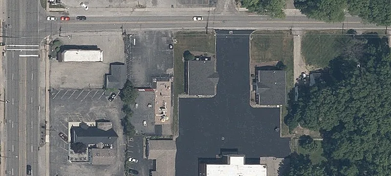 15 Colonial Dr