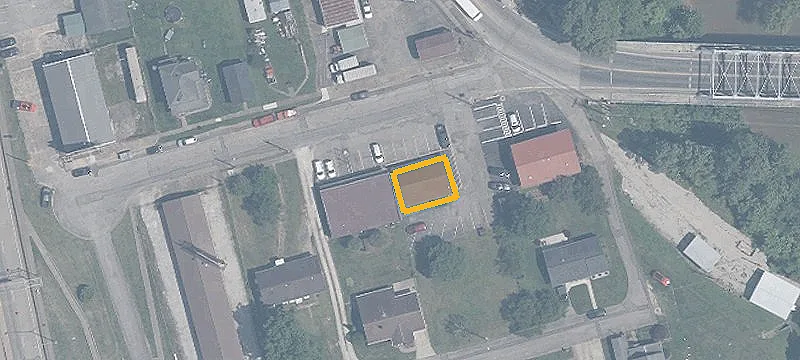 105 2nd Ave
