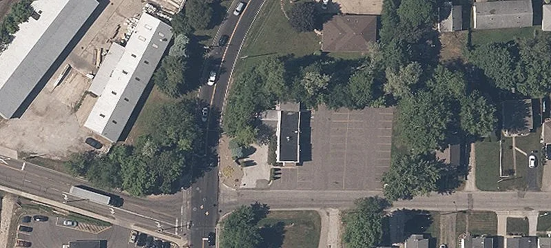 451 Fairview Ave