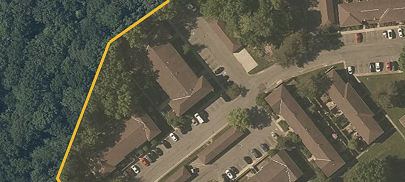 14 Charleston Sqc44